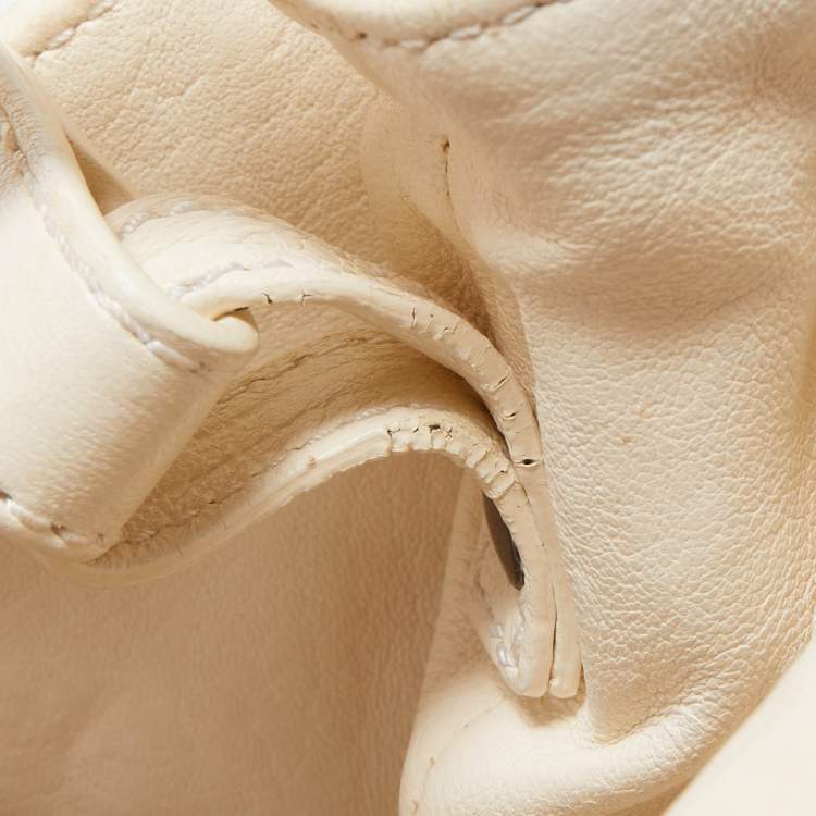 Pre Owned Burberry White Leather Crompton Shoulder Bag