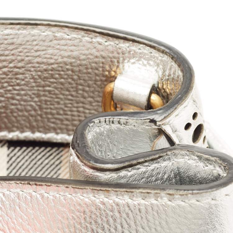 Pre Owned Burberry Silver Leather Brogues Banner Fringe Tote