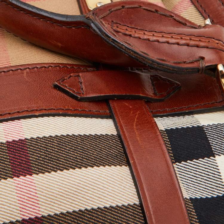 Pre Owned Burberry Beige/Tan House Check Canvas and Leather Hobo