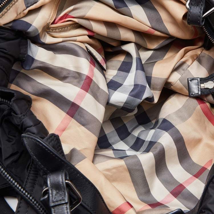 Pre Owned Burberry Black Nylon and Leather Buckleigh Tote