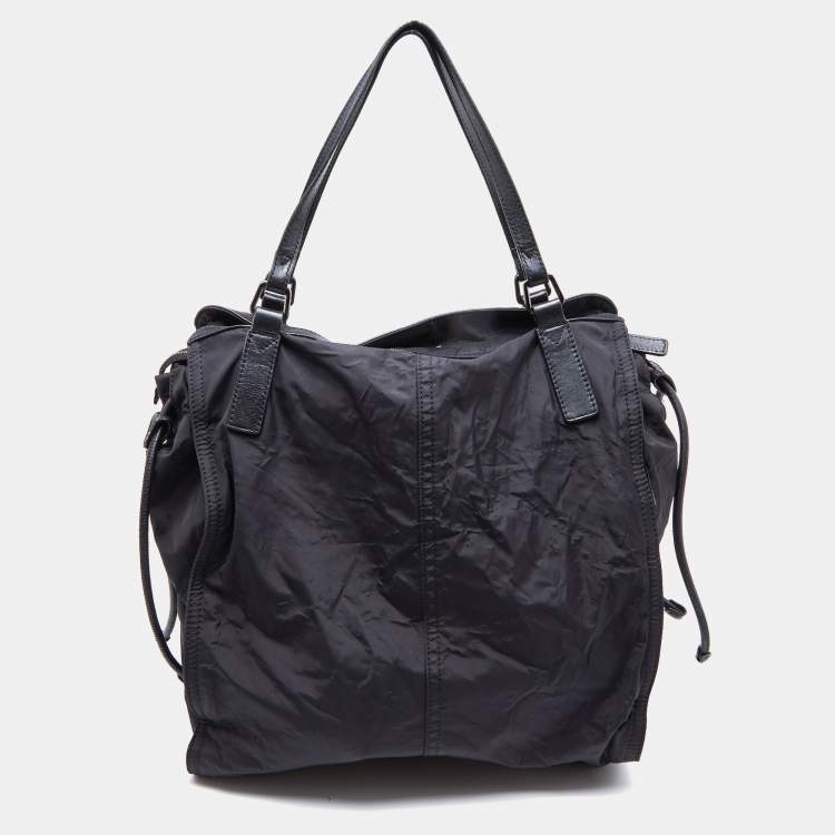 Pre Owned Burberry Black Nylon and Leather Buckleigh Tote