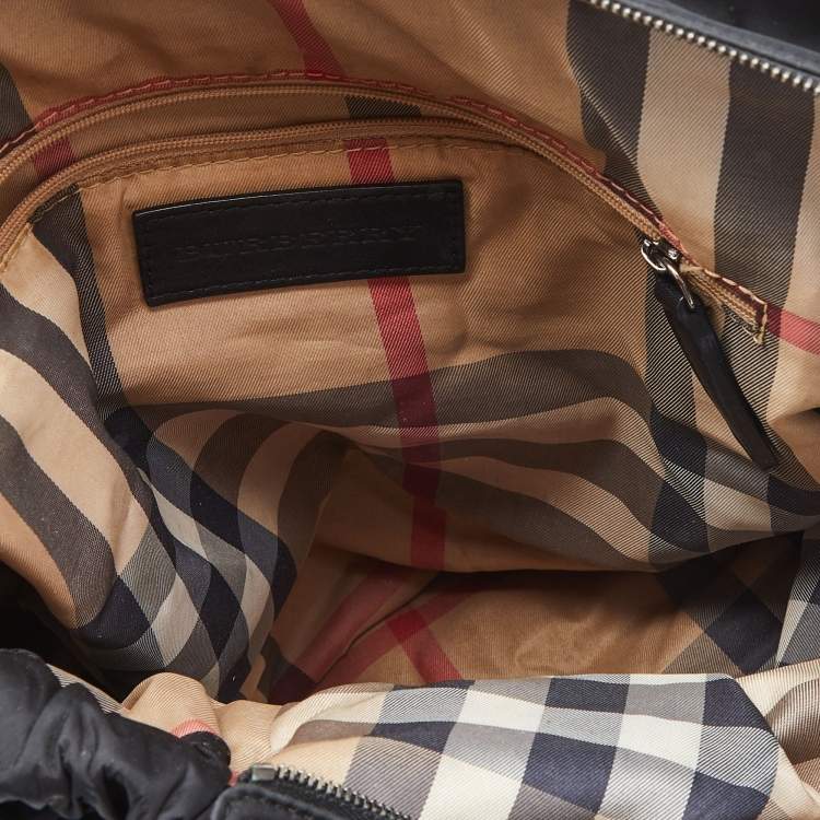 Pre Owned Burberry Black Nylon and Leather Buckleigh Tote