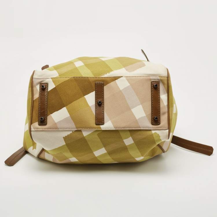 Pre Owned Burberry Green/White Check Canvas And Leather Tote