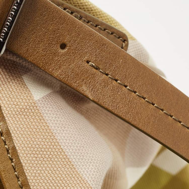 Pre Owned Burberry Green/White Check Canvas And Leather Tote