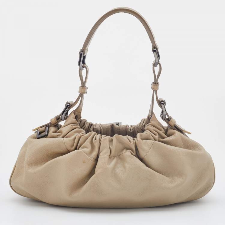 Pre Owned Burberry Cream Leather Drawstring  Hobo