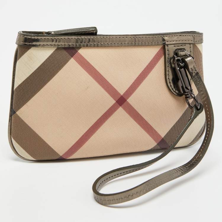 Pre Owned Burberry Beige Nova Check Coated Canvas and Patent Leather Zip Wristlet Clutch