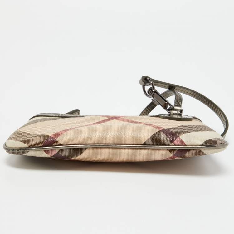Pre Owned Burberry Beige Nova Check Coated Canvas and Patent Leather Zip Wristlet Clutch