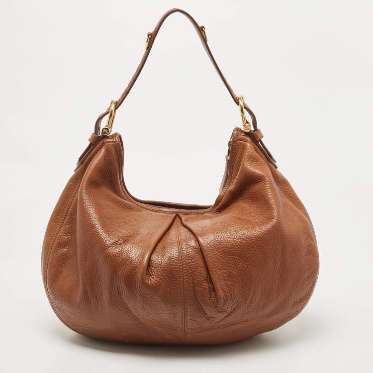 مملوكة مسبقًا Burberry Brown Leather Logo Hobo