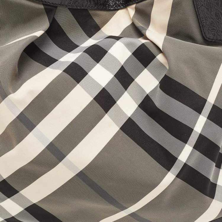 Pre Owned Burberry Black Beat Check Nylon and Patent Leather Hobo