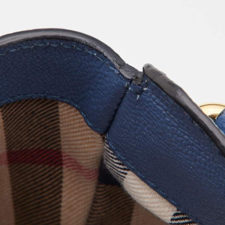 Pre Owned Burberry Blue Leather Medium Buckle Tote