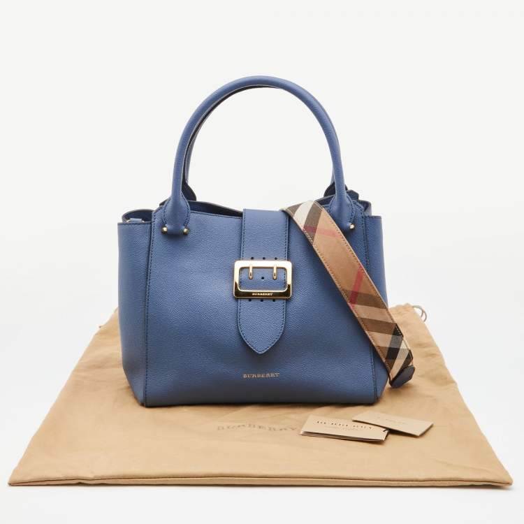 Pre Owned Burberry Blue Leather Medium Buckle Tote