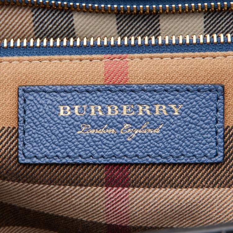 Pre Owned Burberry Blue Leather Medium Buckle Tote