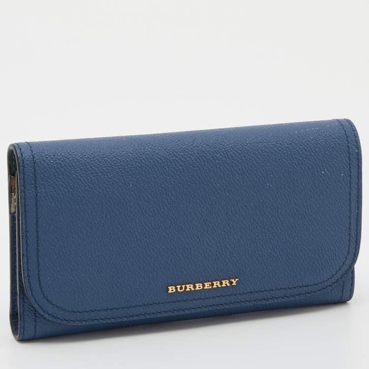 Pre Owned Burberry Blue Leather Flap Continental Wallet