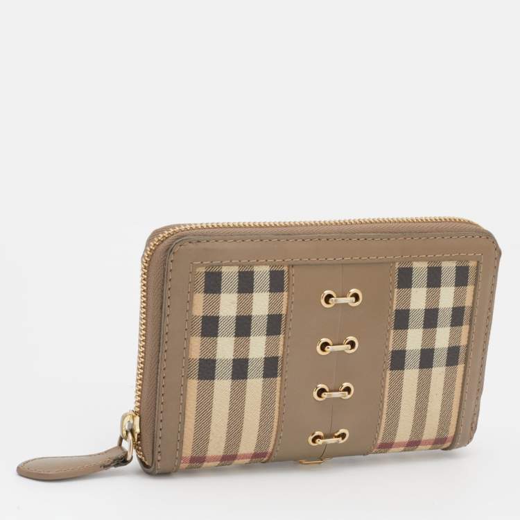 Pre Owned Burberry Beige House Check PVC and Leather Ziggy Corset Wallet 