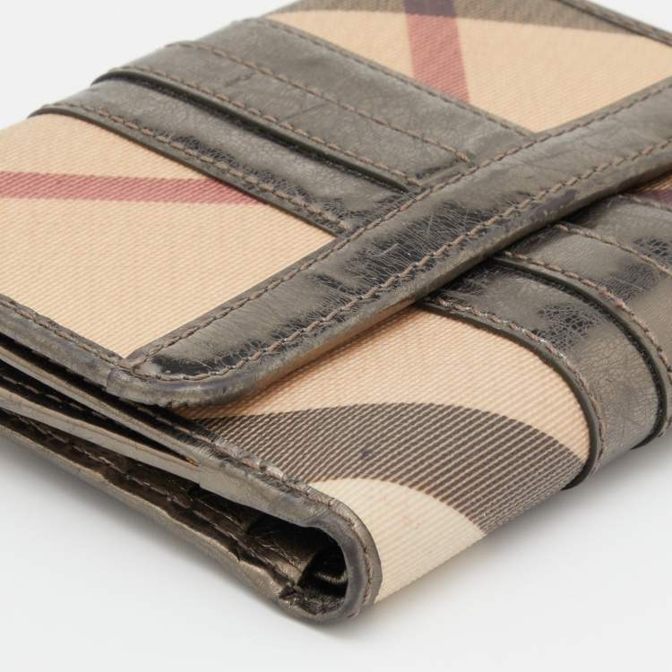 Pre Owned Burberry Metallic/Beige Nova Check PVC and Patent Leather French Wallet