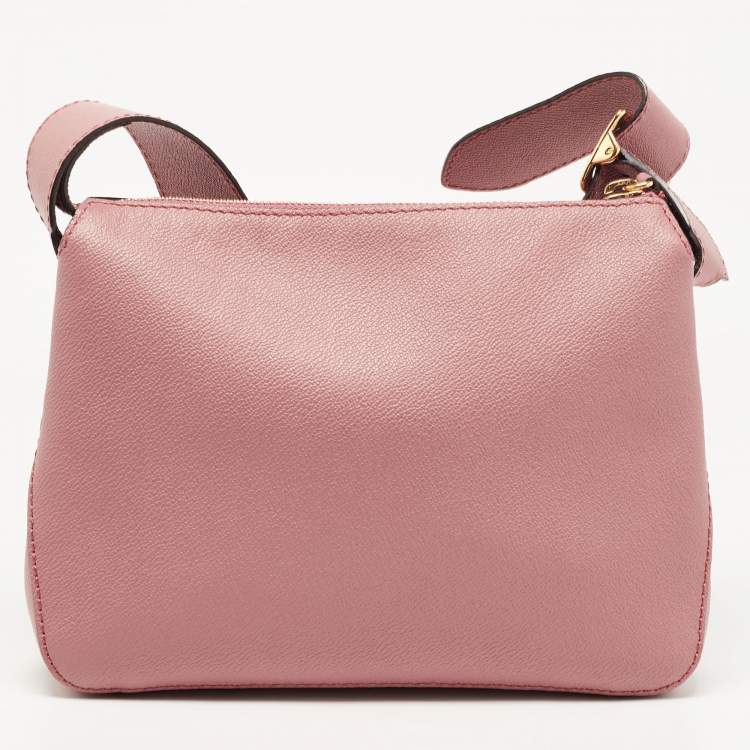 Pre Owned Burberry Pink Leather Helmsley Crossbody Bag