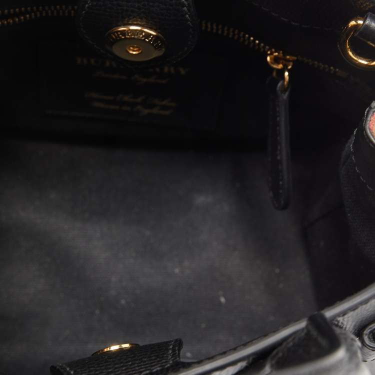 Pre Owned Burberry Black/Beige Leather and House Check Fabric Baby Banner Tote