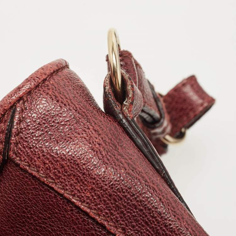 Pre Owned Burberry Burgundy Textured Leather Bartow Hobo