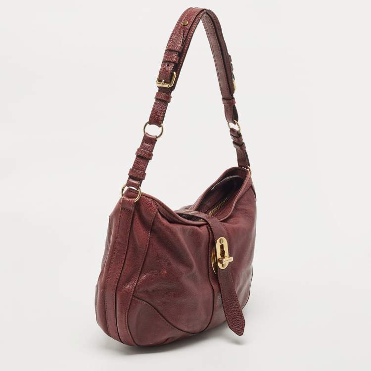 Pre Owned Burberry Burgundy Textured Leather Bartow Hobo