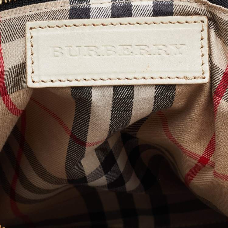 Pre Owned Burberry Off White Leather Small Salisbury Tote