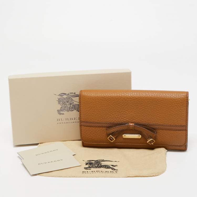 Pre Owned Burberry Brown Leather Bow Continental Wallet
