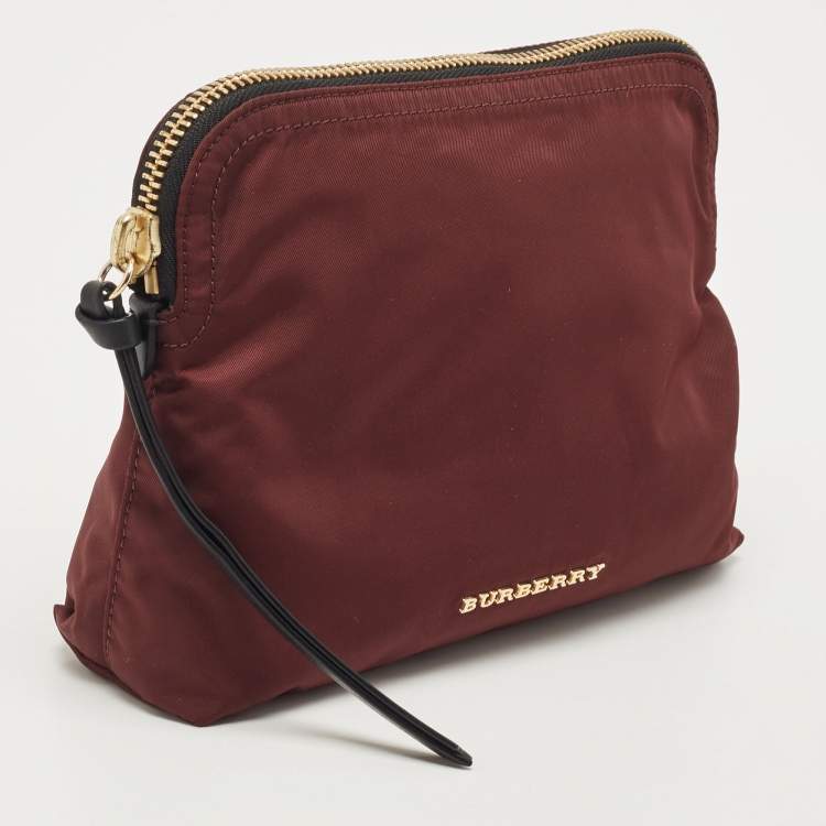 Pre Owned Burberry Burgundy Nylon Small Pouch