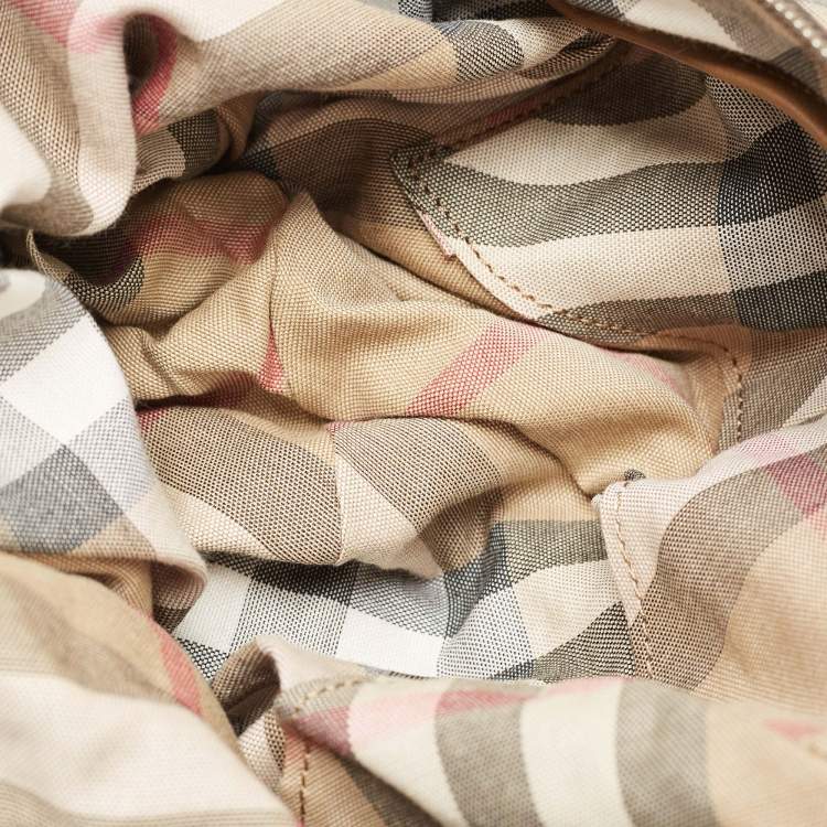 مملوكة مسبقًا Burberry Tan Pleated Leather Tote
