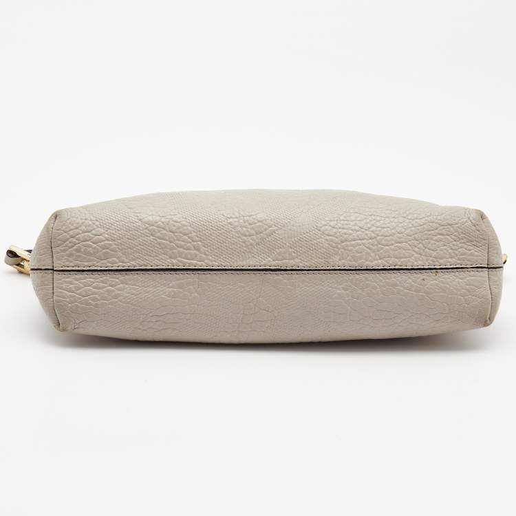 Pre Owned Burberry Light Grey Textured Leather Chichester Crossbody Bag