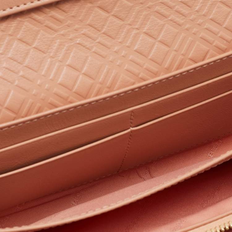 Pre Owned Burberry Coral Patent Leather Flap Continental Wallet