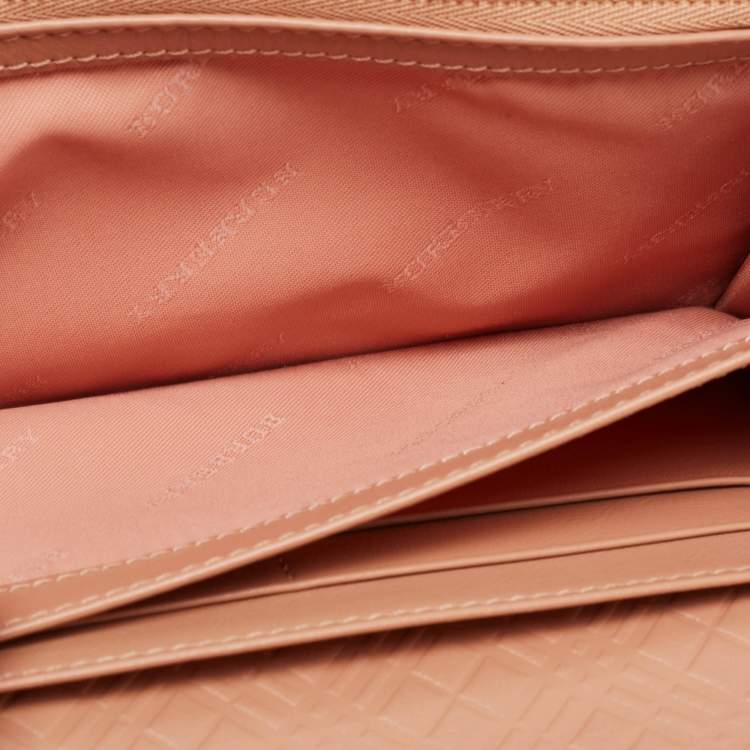 Pre Owned Burberry Coral Patent Leather Flap Continental Wallet