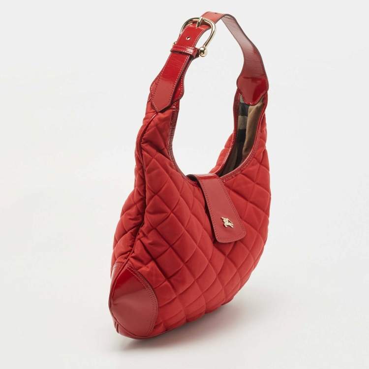 Pre Owned Burberry Red Quilted Nylon and Patent Leather Brooke Hobo
