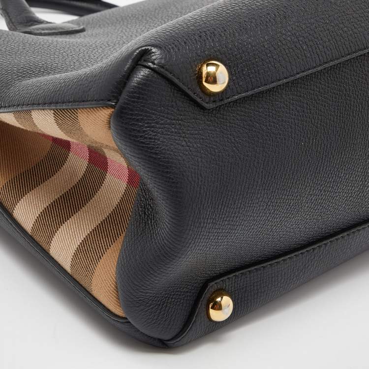 Pre Owned Burberry Black/Beige Leather and House Check Fabric Medium Banner Tote