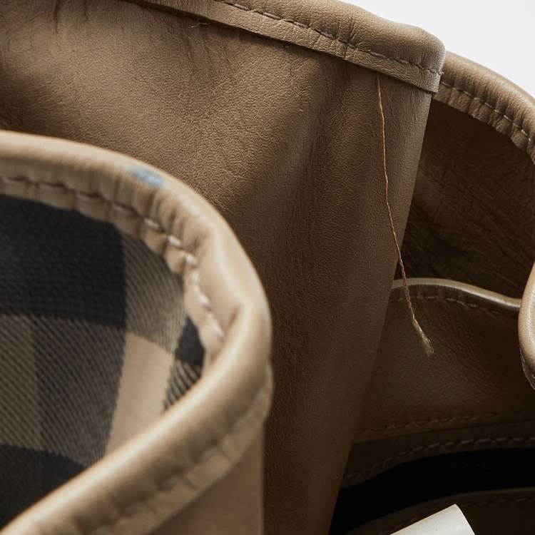 Pre Owned Burberry Beige Smoked Check PVC and Leather Walden Hobo