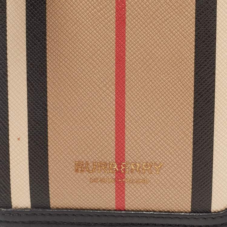Pre Owned Burberry Black/Beige House Check PVC and Leather Allington Compact Wallet 