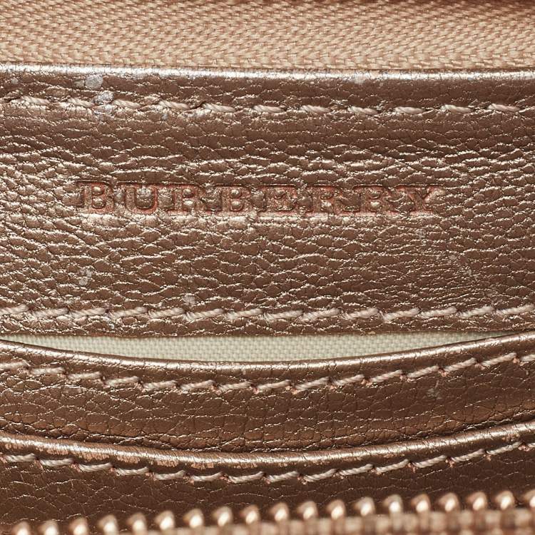 Pre Owned Burberry Beige/Gold Leather Double Zip Chain Wallet
