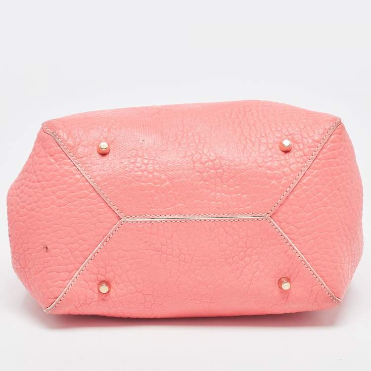 Pre Owned Burberry Peach Leather Canterbury Hobo