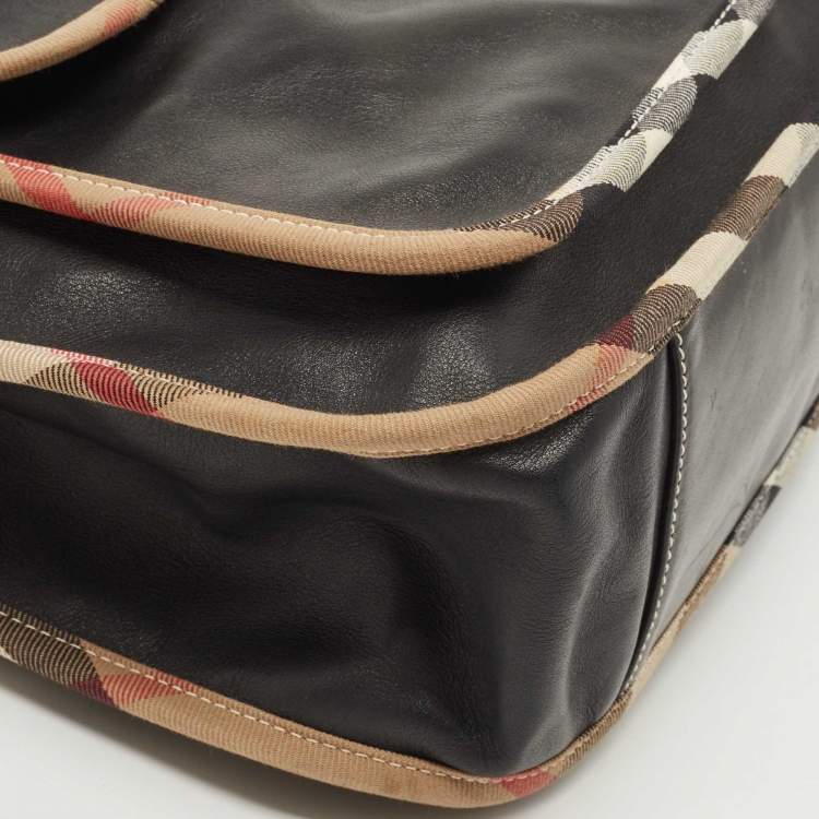 Pre Owned Burberry Black/Beige House Check Canvas and Leather Front Pocket Tote
