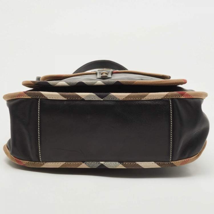 Pre Owned Burberry Black/Beige House Check Canvas and Leather Front Pocket Tote