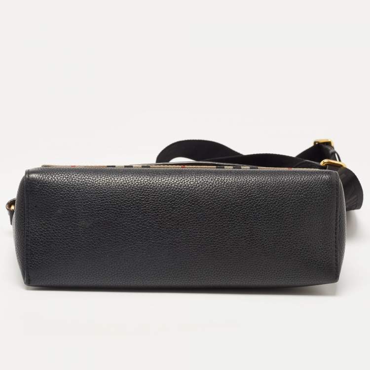 Pre Owned Burberry Black/Beige Check Canvas and Leather Note Shoulder Bag