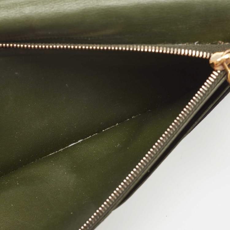 Pre Owned Burberry Silver Leather Continental Wallet