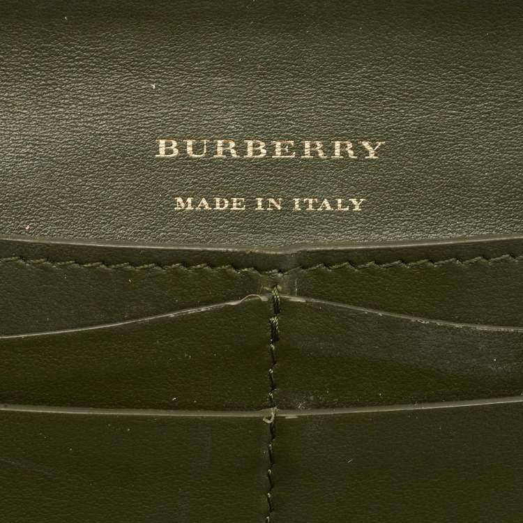Pre Owned Burberry Silver Leather Continental Wallet