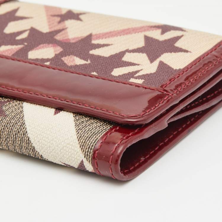 Pre Owned Burberry Burgundy Nova Check Stars PVC and Patent Leather Flap French Wallet