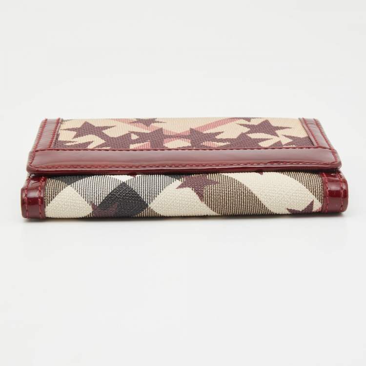 Pre Owned Burberry Burgundy Nova Check Stars PVC and Patent Leather Flap French Wallet