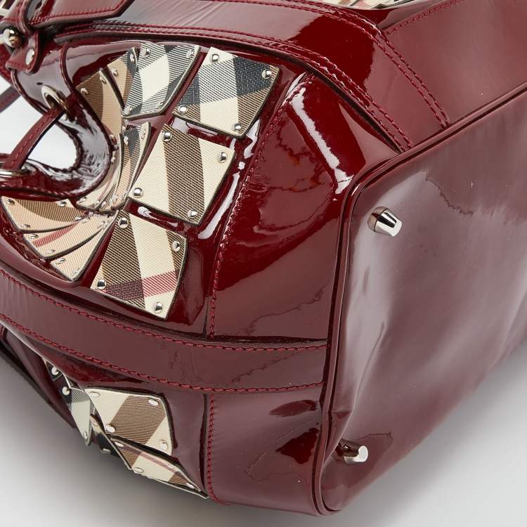 Pre Owned Burberry Red Nova Check Canvas and Patent Leather Large Warrior Armor Hobo