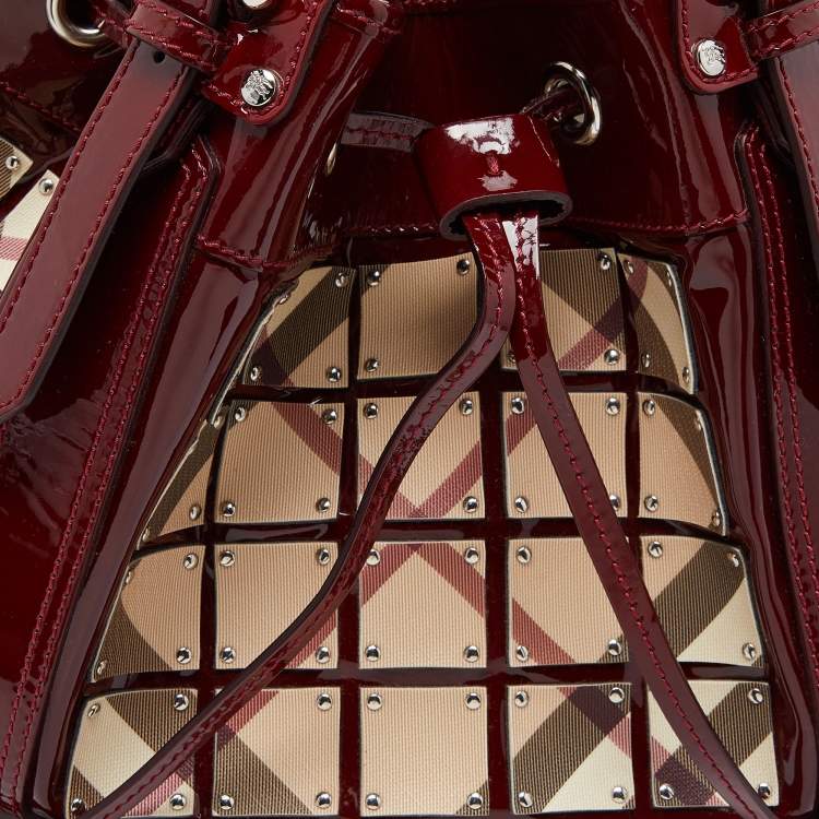 Pre Owned Burberry Red Nova Check Canvas and Patent Leather Large Warrior Armor Hobo