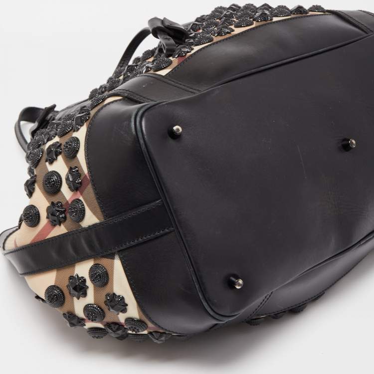 Pre Owned Burberry Black/Beige Supernova Vinyl and Leather Large Warrior Hobo
