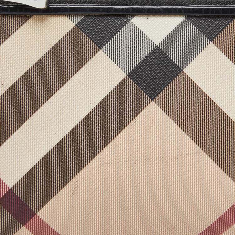 Pre Owned Burberry Beige/Black Nova Check Coated Canvas and Patent Leather Pouch