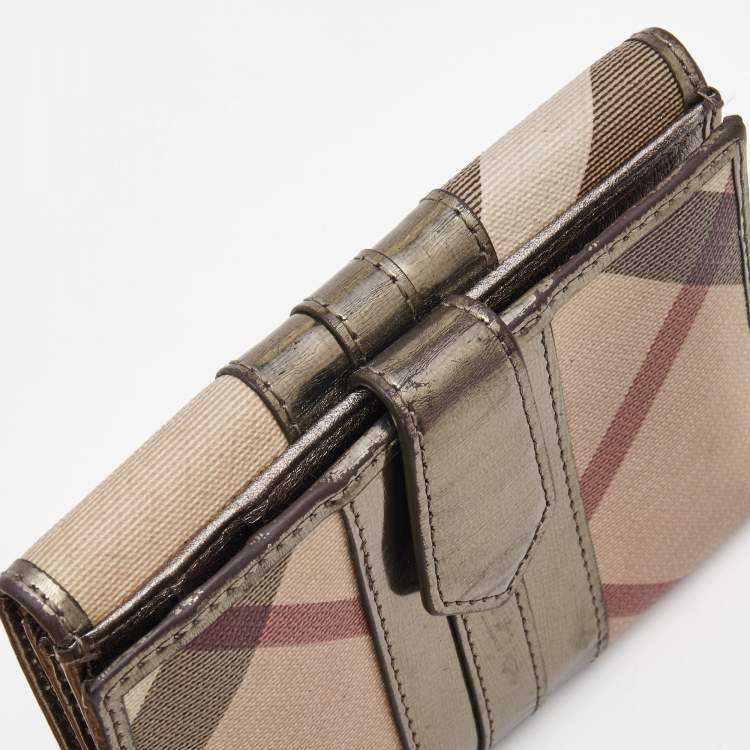 Pre Owned Burberry Metallic/Beige Nova Check PVC and Patent Leather French Wallet