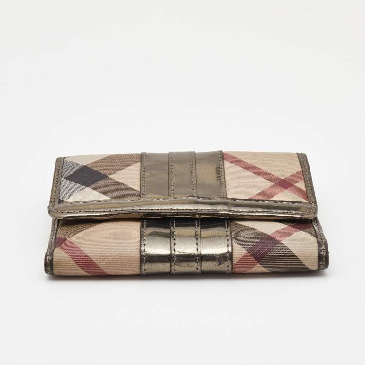 Pre Owned Burberry Metallic/Beige Nova Check PVC and Patent Leather French Wallet
