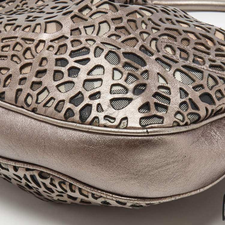 Pre Owned Burberry Metallic/Beige Novacheck PVC and Leather Small Brooklyn Hobo